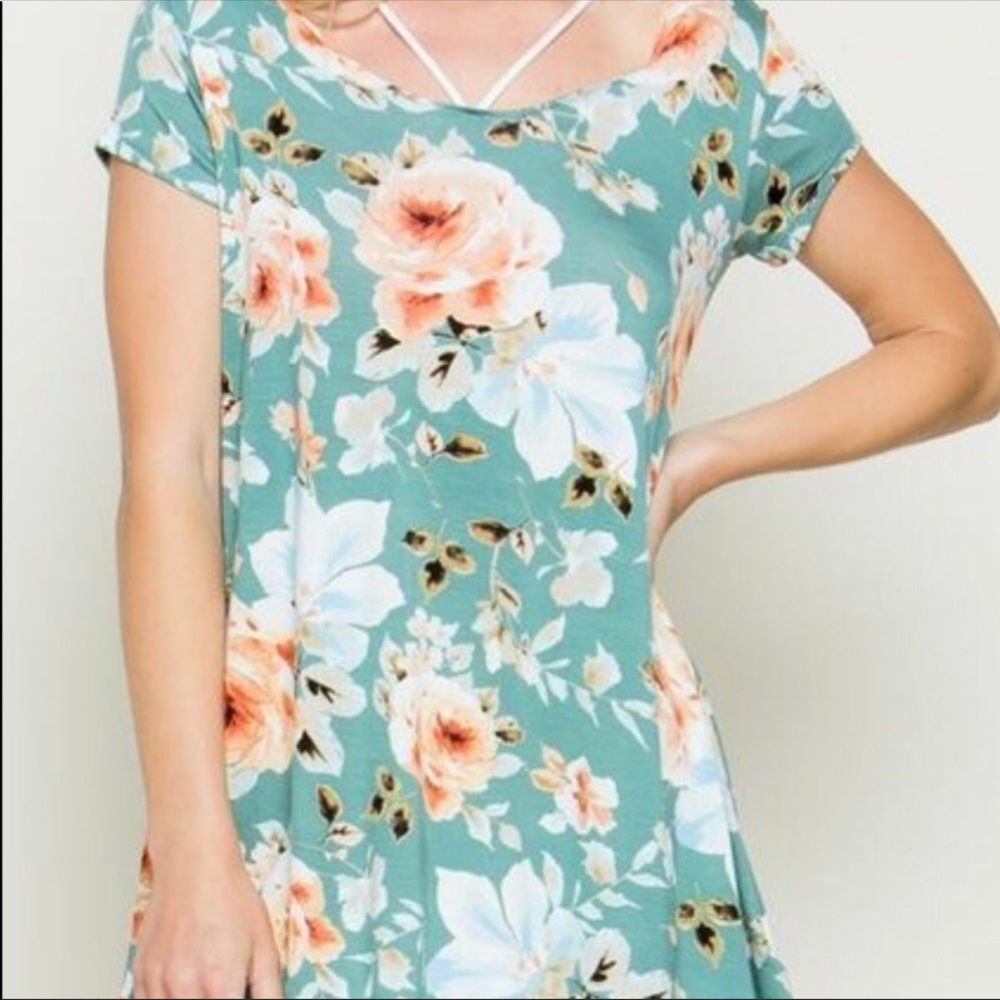 Mint Floral Tunic With A Strappy Neck SUPER Soft